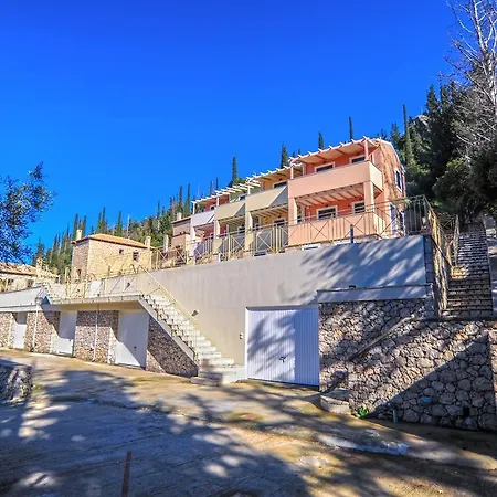 View 2 Villa Áyios Nikítas