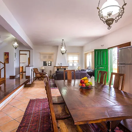 Villa View 2 *